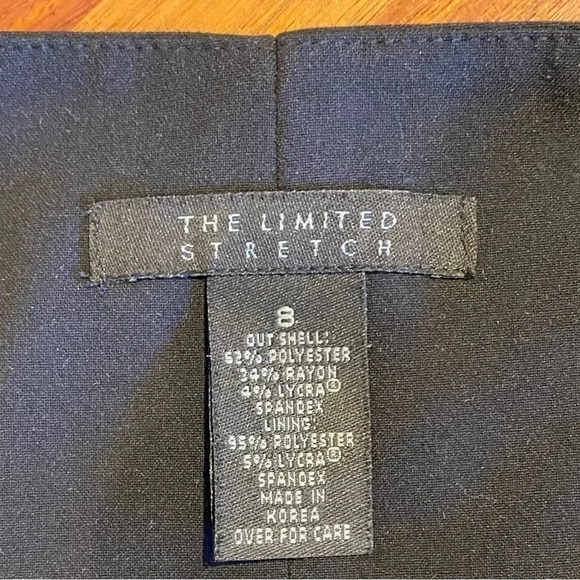 The Limited  Black Dress with white stitched "belt", size 8 - Picture 3 of 6